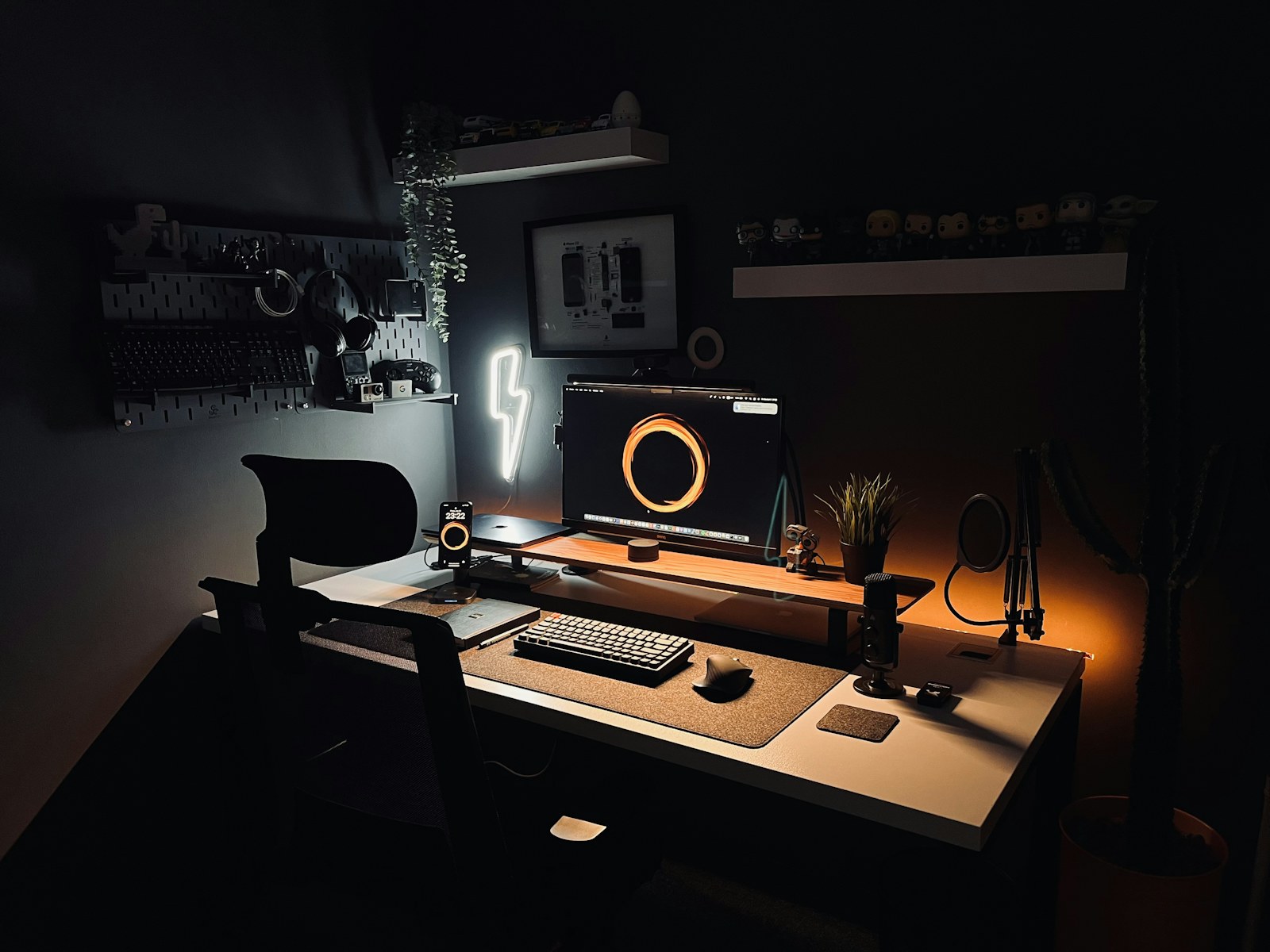 How to Set Up for Live Streaming: Gear Guide 2026